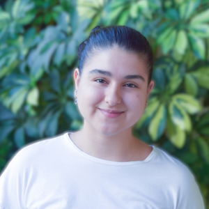 Eduarda Gomes-web